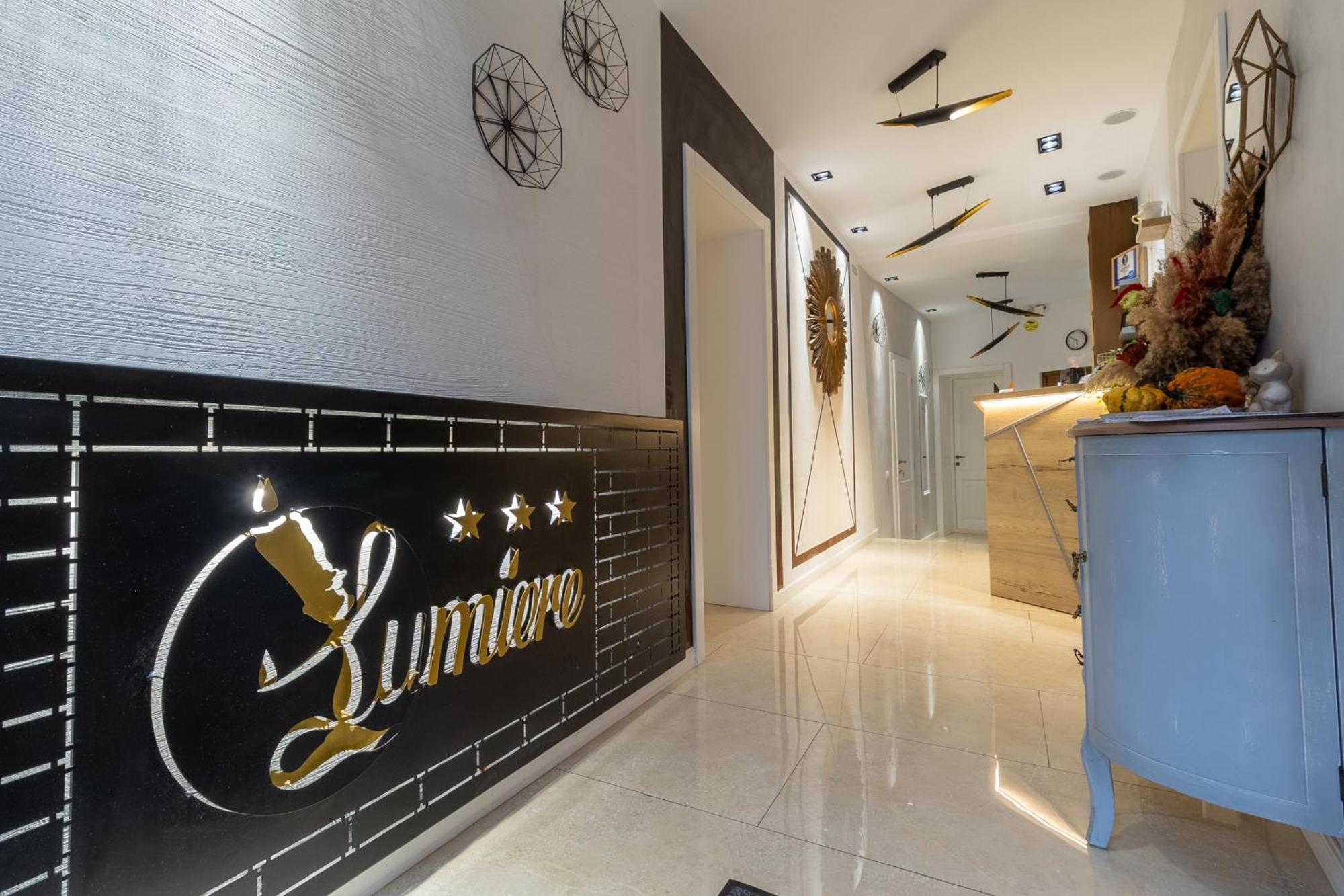 Hotel Lumiere House Sibiu Extérieur photo