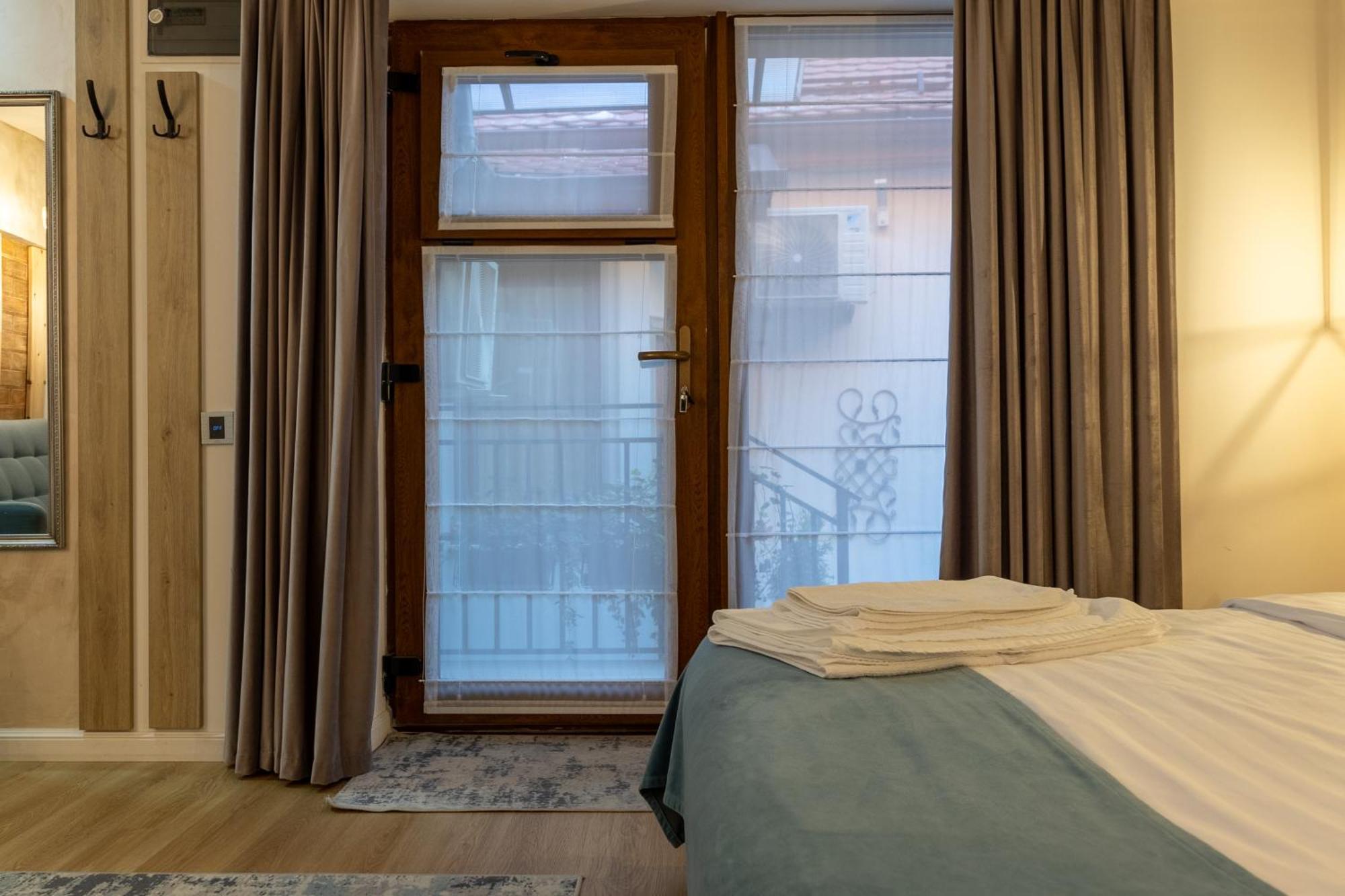 Hotel Lumiere House Sibiu Extérieur photo