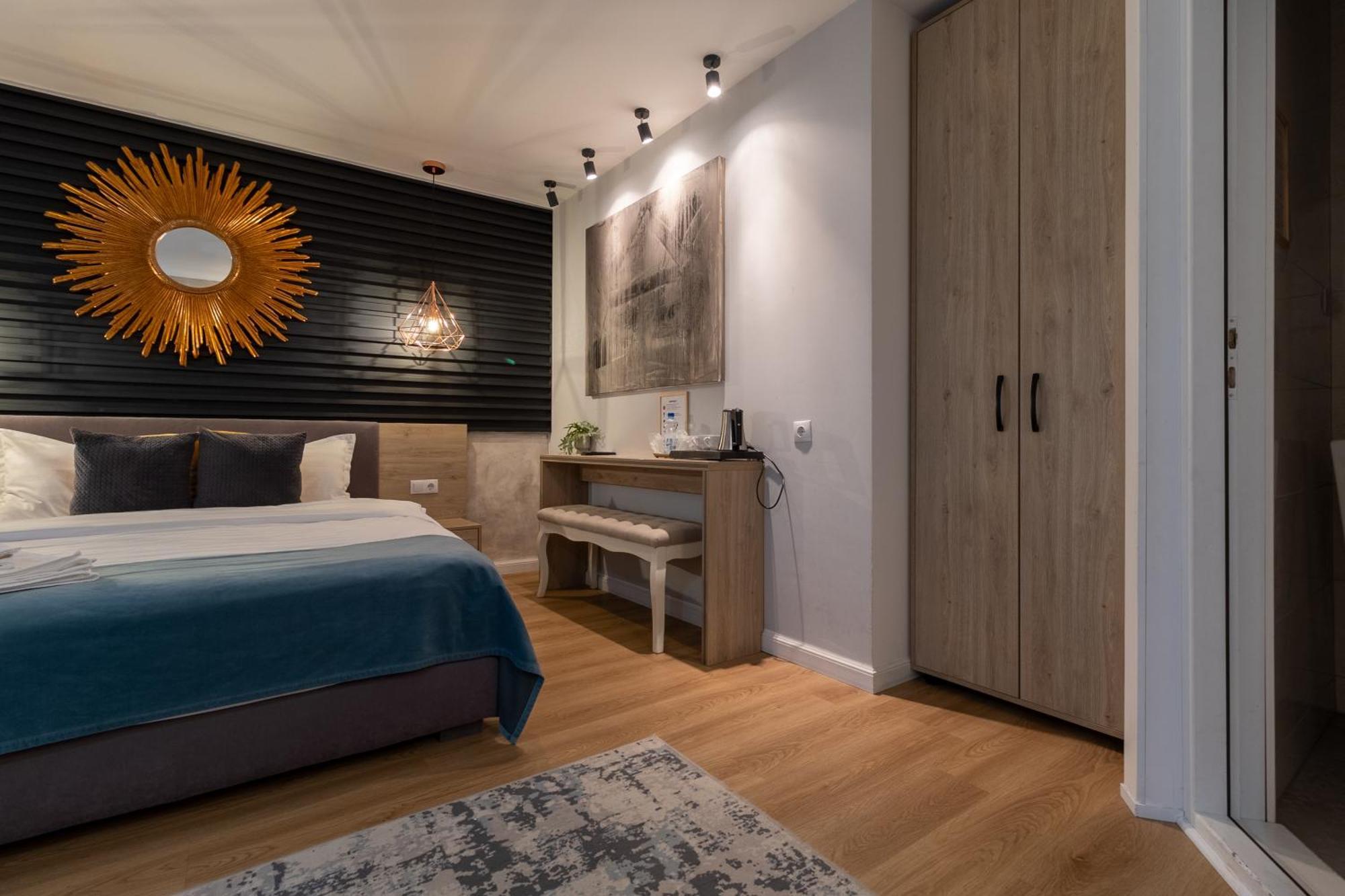 Hotel Lumiere House Sibiu Extérieur photo